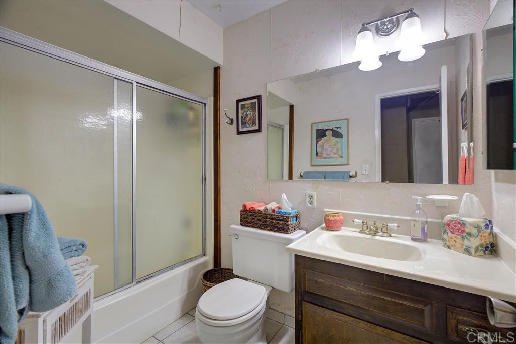 29960 Anthony Road Valley Center, CA 92082 - Photo 12 of 25