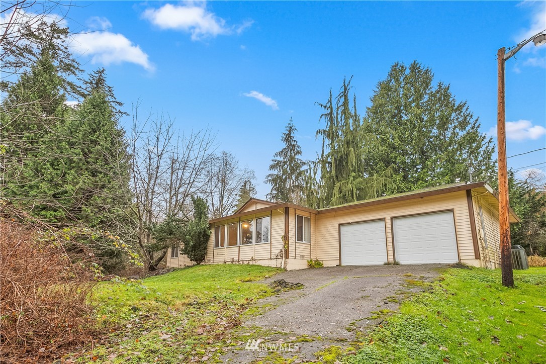414 208th Street Southeast Bothell, WA 98012 - Photo 1 of 33