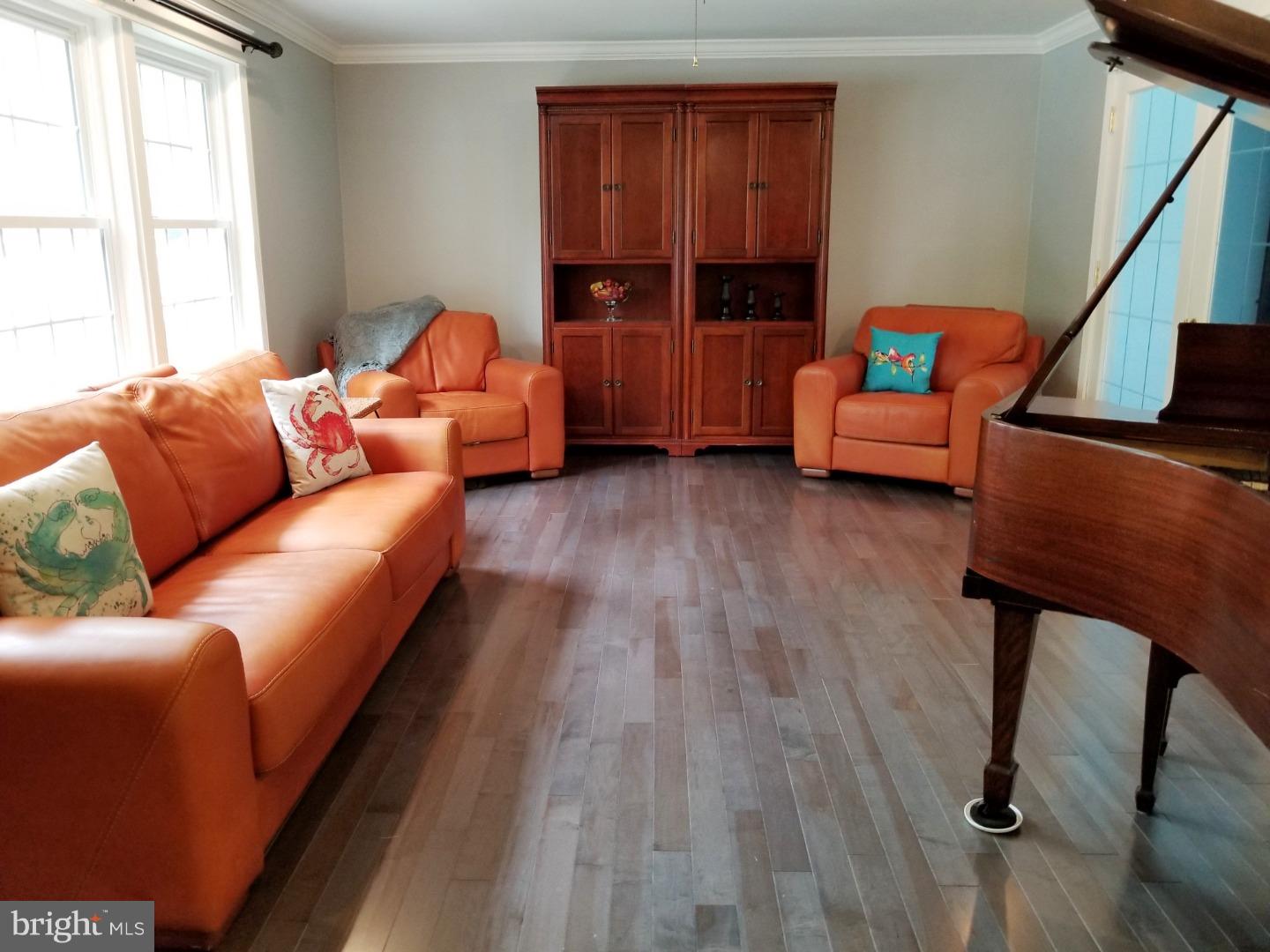 54 Hamilton Road Marlton, NJ 08053 - Photo 11 of 25 Living Room