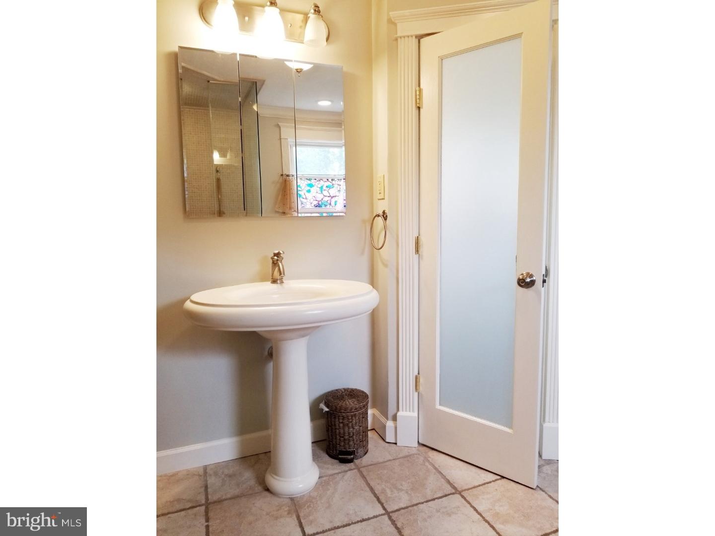 54 Hamilton Road Marlton, NJ 08053 - Photo 18 of 25 Master Bathroom