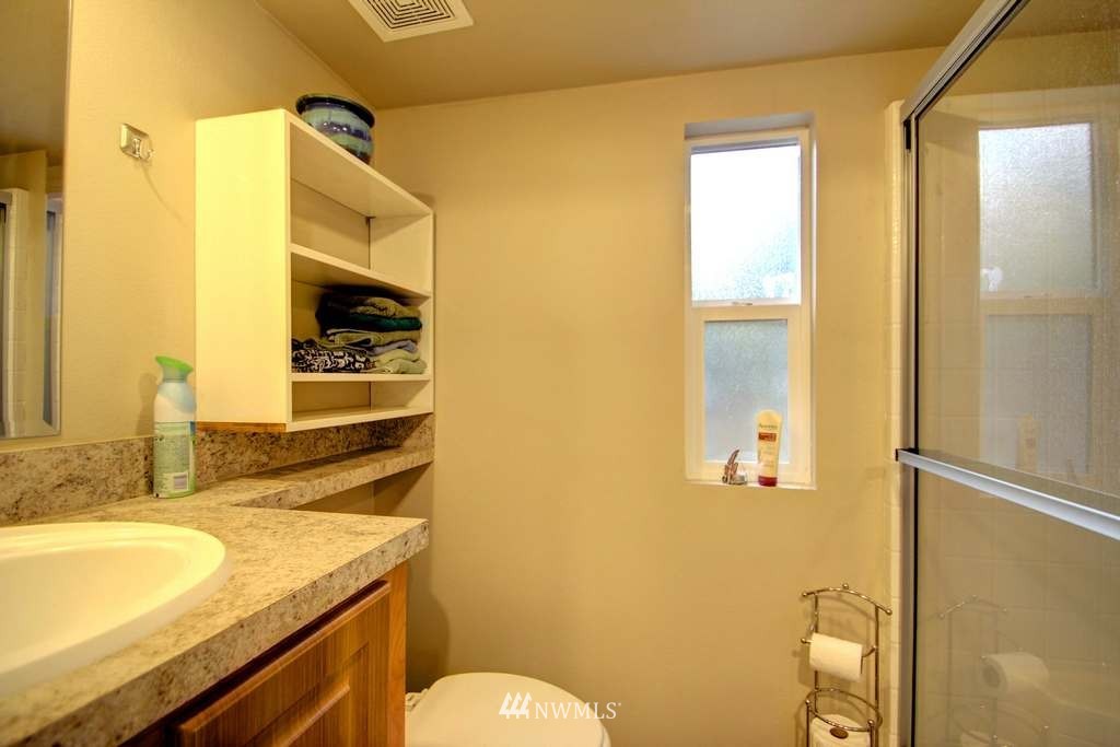 28-1 Goldrush Road Deming, WA 98244 - Photo 9 of 25 Gallery Image 9