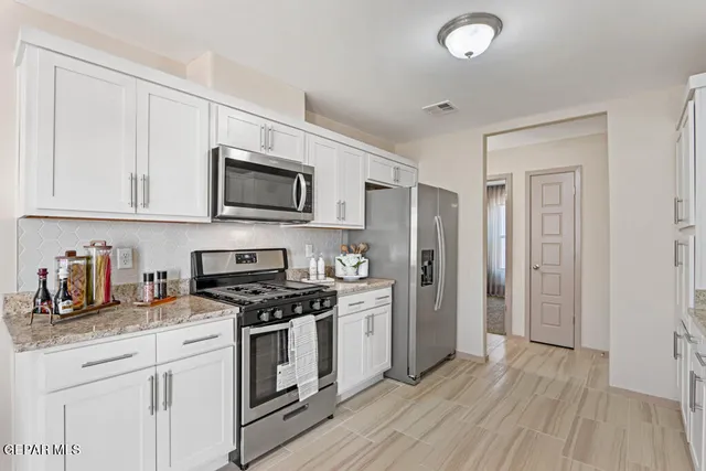 $282,950 | 13769 Loreina Luz Avenue, El Paso, TX 79928