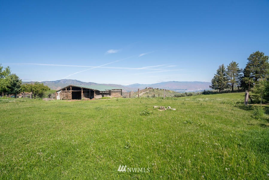 3190 Jagla Road Wenatchee, WA 98801 - Photo 9 of 15 Gallery Image 9