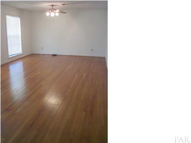 6528 Berryhill Road Milton, FL 32570 - Photo 3 of 15 Gallery Image 3