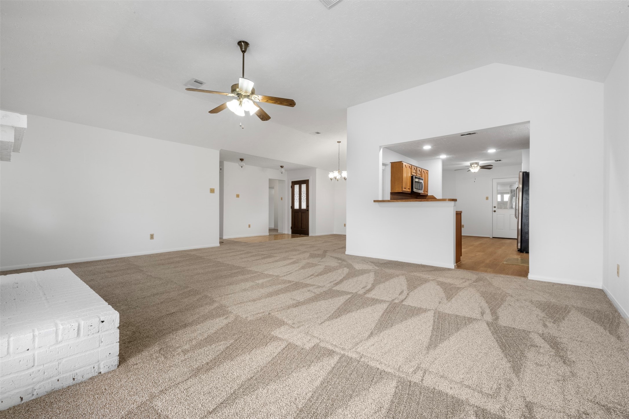25802 Chapel Ridge Lane Spring, TX 77373 - Photo 12 of 29 Gallery Image 12