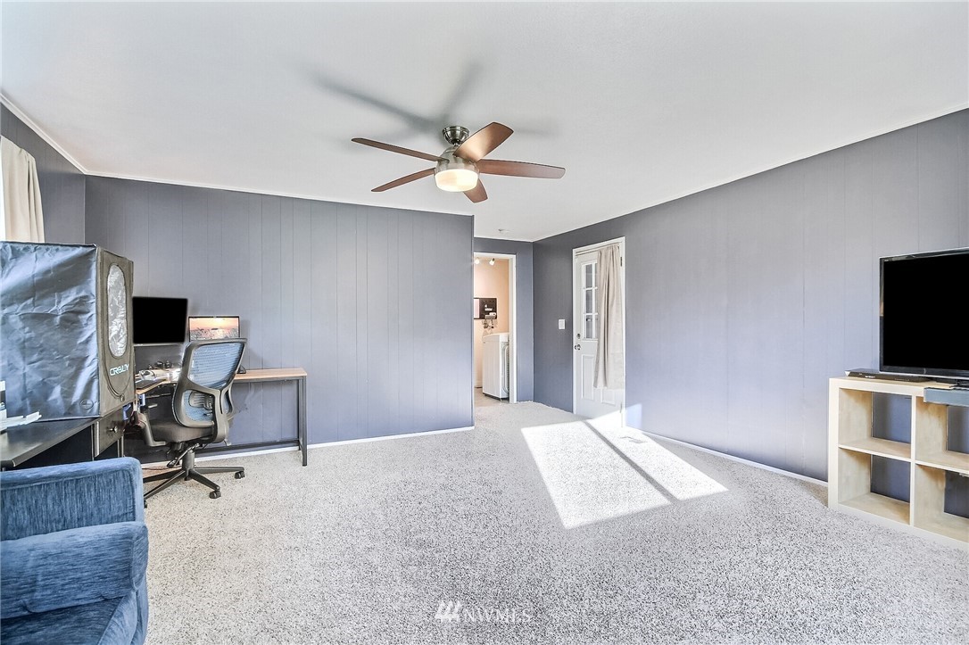 325 South 19th Street Renton, WA 98055 - Photo 19 of 38 Gallery Image 19