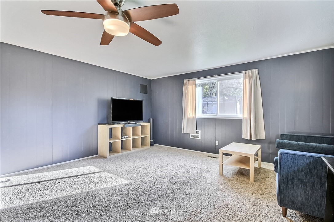 325 South 19th Street Renton, WA 98055 - Photo 20 of 38 Gallery Image 20