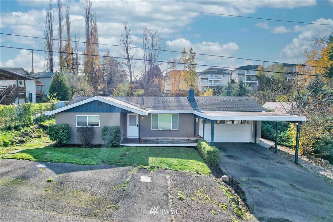 325 South 19th Street Renton, WA 98055 - Photo 3 of 38 Gallery Image 3