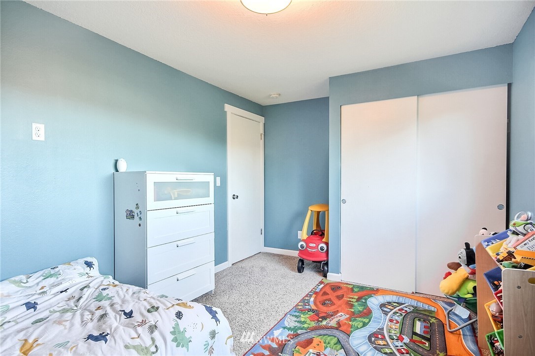 325 South 19th Street Renton, WA 98055 - Photo 23 of 38 Gallery Image 23