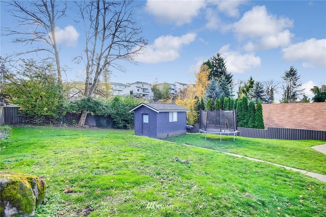 325 South 19th Street Renton, WA 98055 - Photo 37 of 38 Gallery Image 37