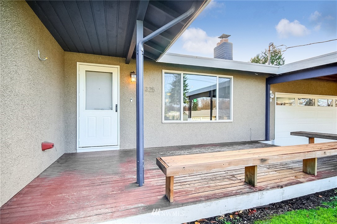 325 South 19th Street Renton, WA 98055 - Photo 5 of 38 Gallery Image 5