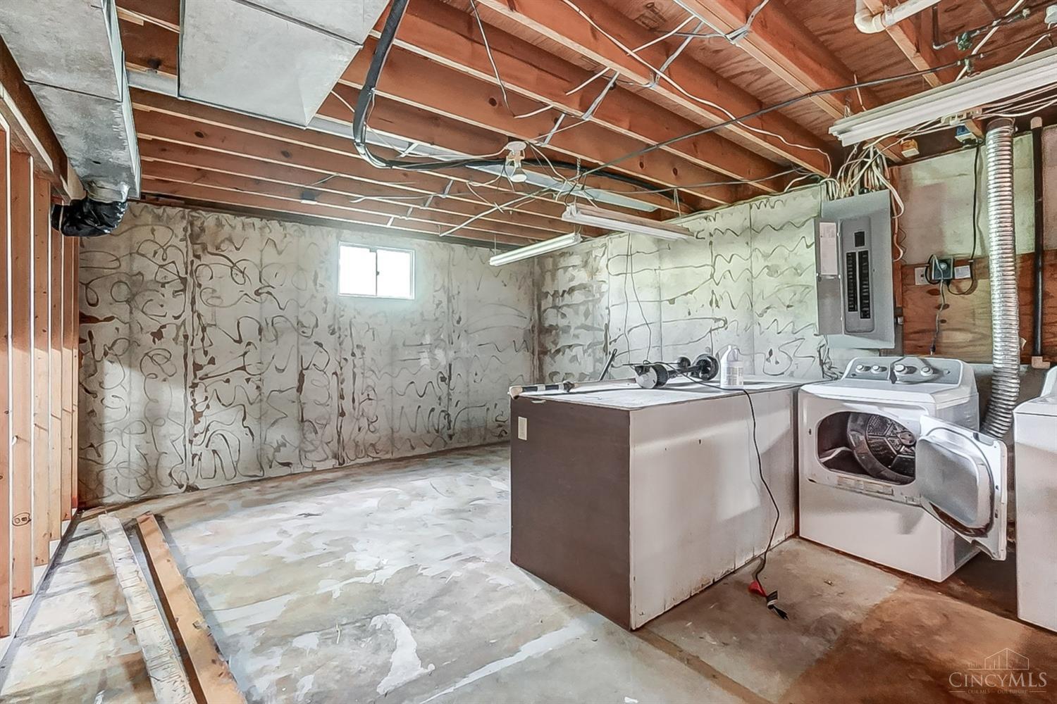 8623 Adams Road Huber Heights, OH 45424 - Photo 28 of 44 Gallery Image 28