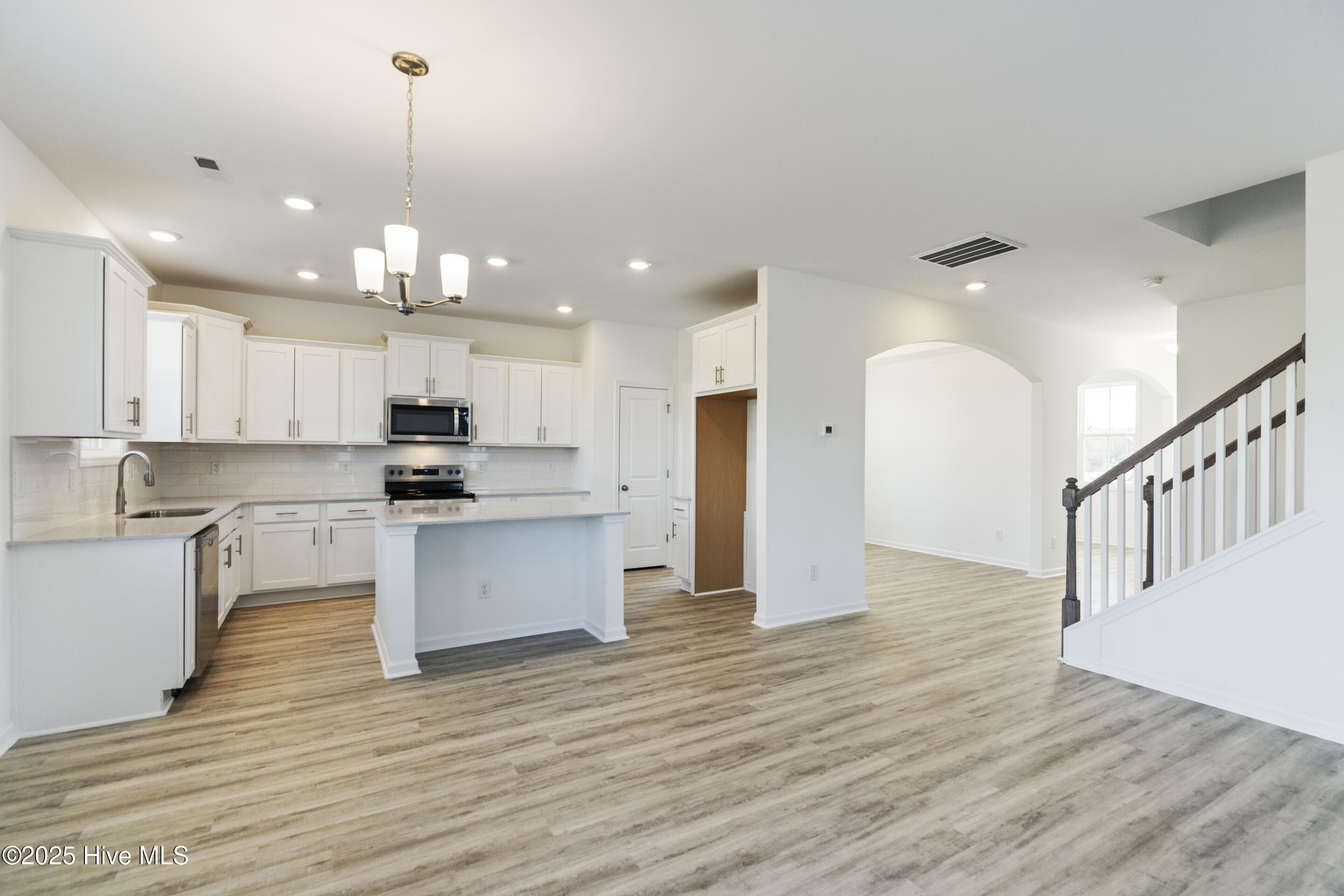 246 Clear View School Road Jacksonville, NC 28540 - Photo 14 of 45 mls-DSC08845