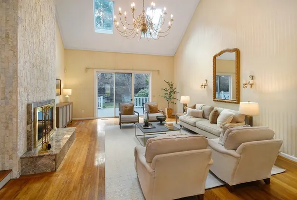 $1,790,000 | 69 Mildred Circle, Concord, MA 01742