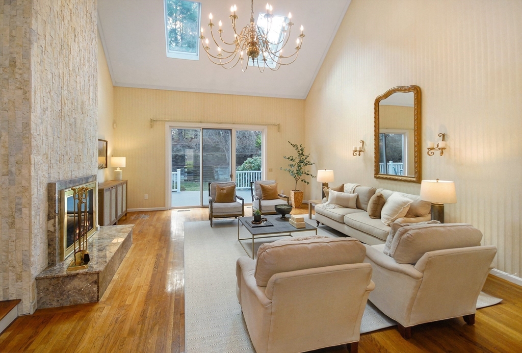 69 Mildred Circle Concord, MA 01742 - Photo 4 of 41