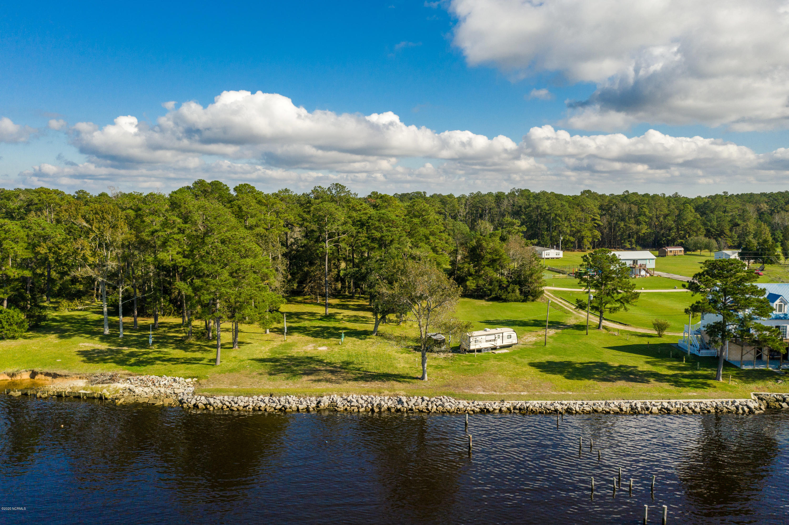 124 Great Neck Road Havelock, NC 28532 - Photo 27 of 40 124 Great Neck Rd-18