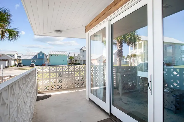a bathroom with a tub