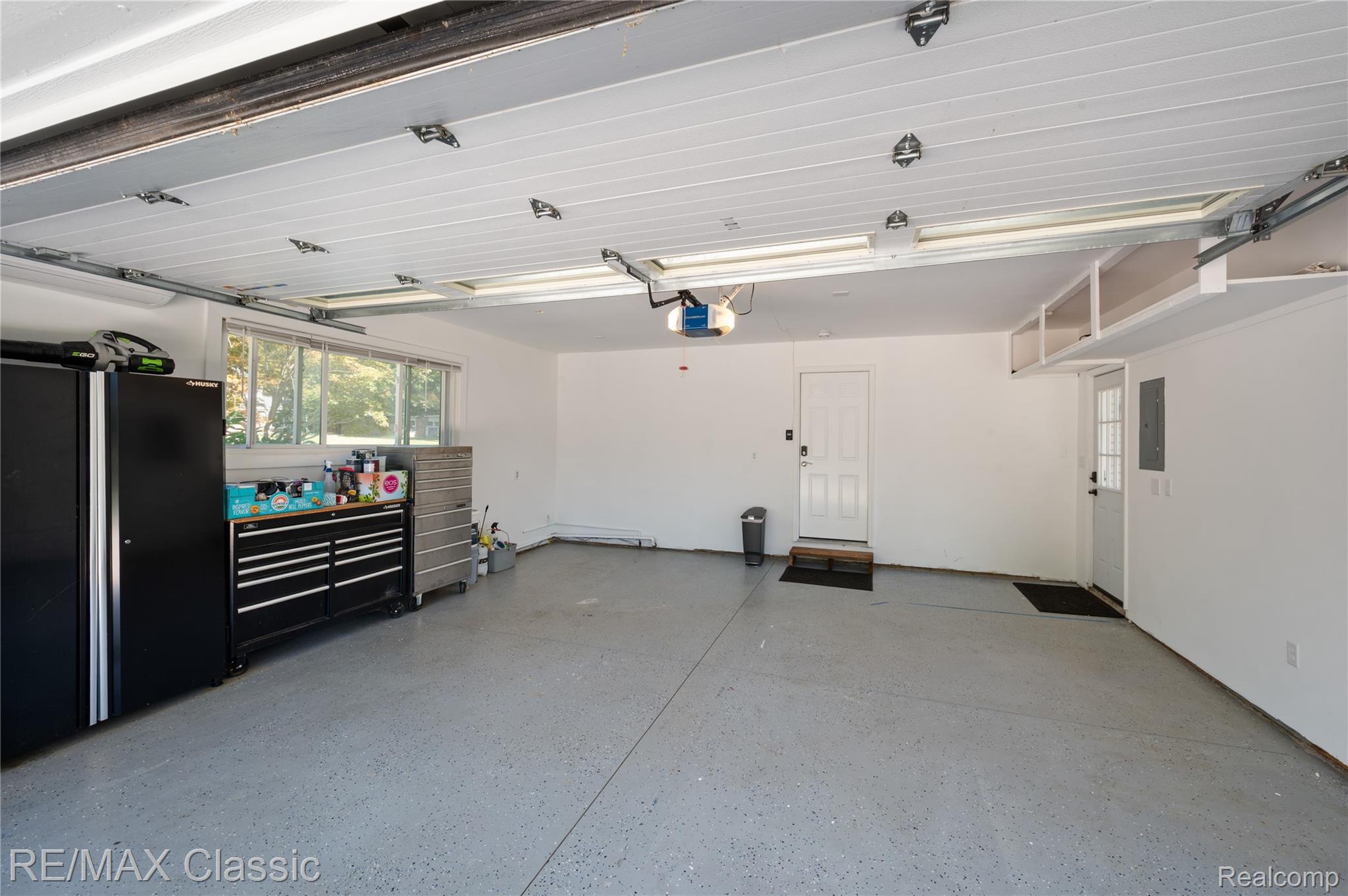 36159 West Lyman Road Farmington, MI 48331 - Photo 35 of 38 Insulated garage door, mini split