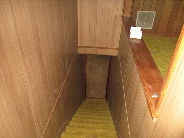 $390,000 | 1834 North High School Avenue, Columbus, KS 66725