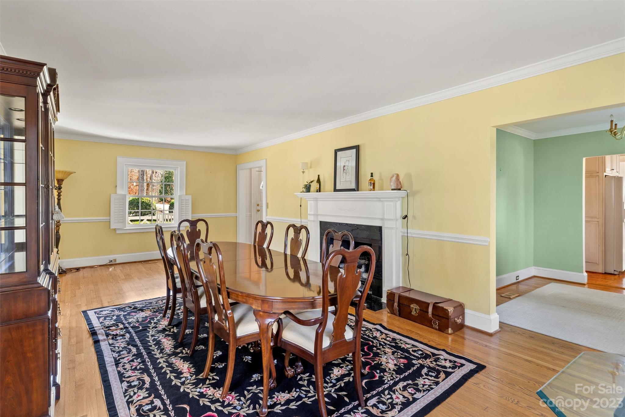 116 Riverside Court Morganton, NC 28655 - Photo 16 of 40 a dining room with furniture a rug and wooden floor