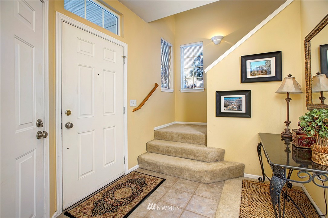 201 South 50th Street, Unit A Renton, WA 98055 - Photo 2 of 25 Gallery Image 2