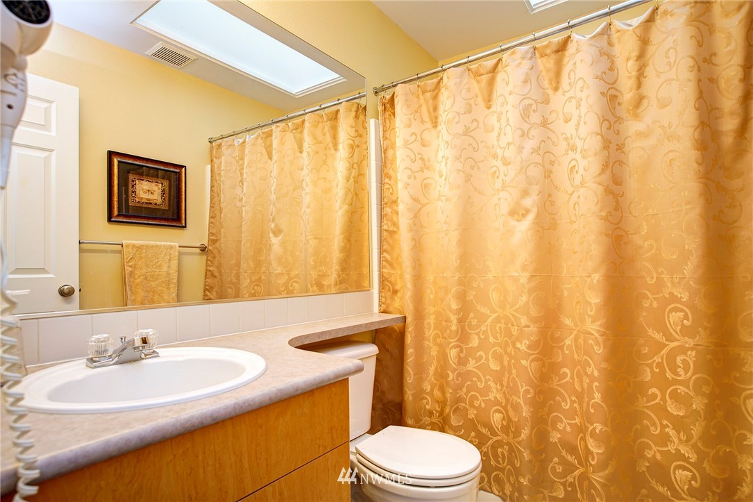 201 South 50th Street, Unit A Renton, WA 98055 - Photo 21 of 25 Gallery Image 21