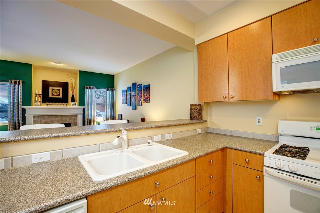 201 South 50th Street, Unit A Renton, WA 98055 - Photo 10 of 25 Gallery Image 10