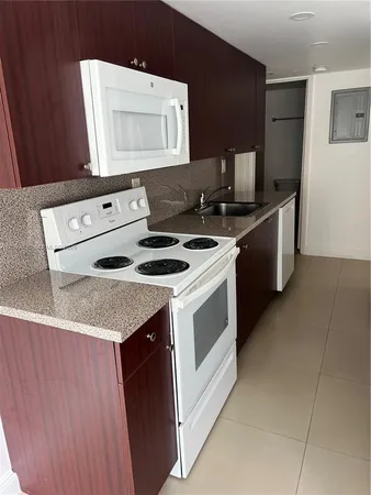 $1,850 | 9310 West Flagler Street, Unit 115A, Miami, FL 33174