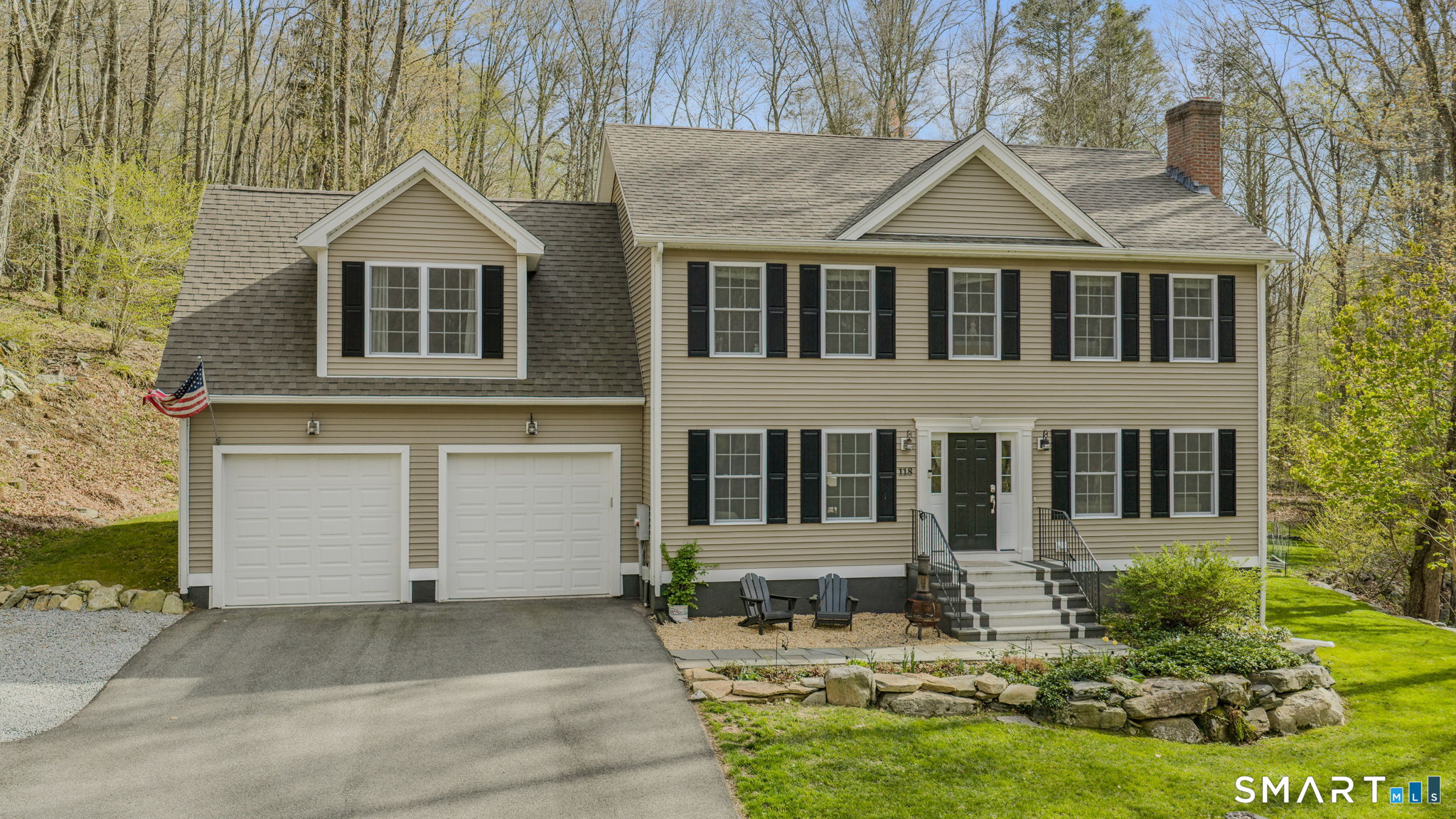 118 Rattling Valley Rd.