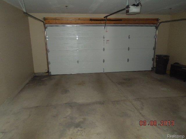 10848 Pardee Road Taylor, MI 48180 - Photo 12 of 12 079.JPG