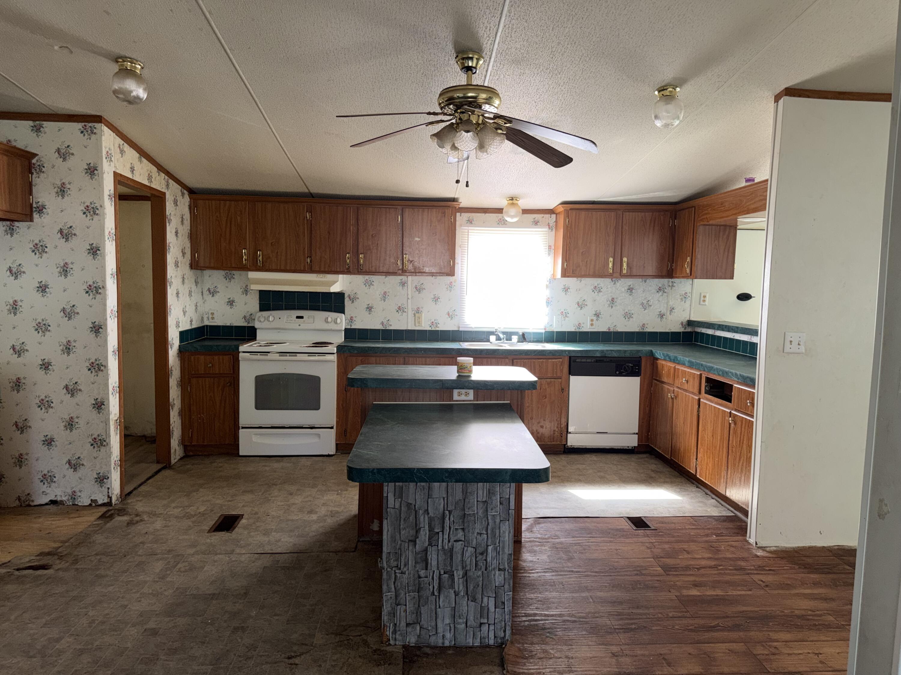 103 Peach Street Denmark, SC 29042 - Photo 10 of 23
