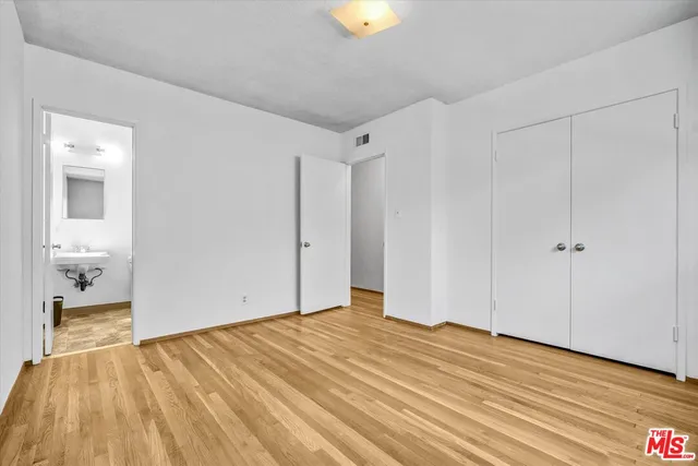 $975,000 | 2541 Gondar Avenue, Long Beach, CA 90815