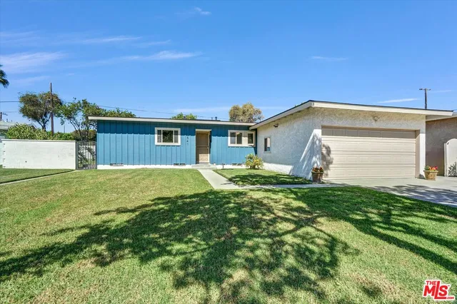 $975,000 | 2541 Gondar Avenue, Long Beach, CA 90815