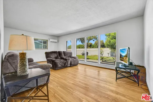 $975,000 | 2541 Gondar Avenue, Long Beach, CA 90815