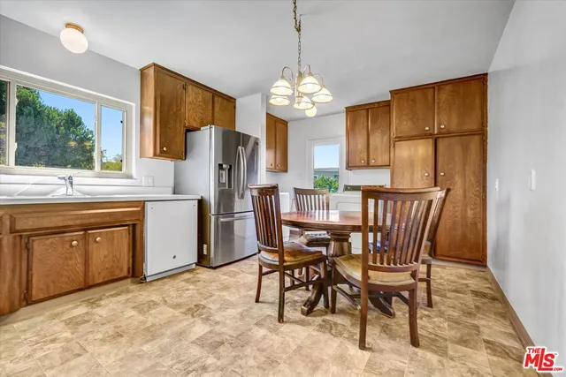 $975,000 | 2541 Gondar Avenue, Long Beach, CA 90815