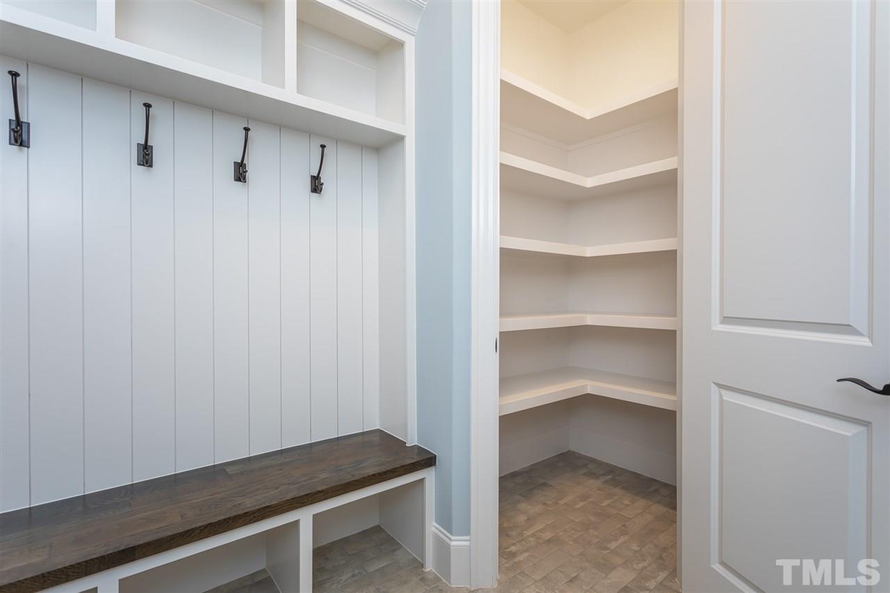 1601 Lorraine Road Raleigh, NC 27607 - Photo 15 of 26
