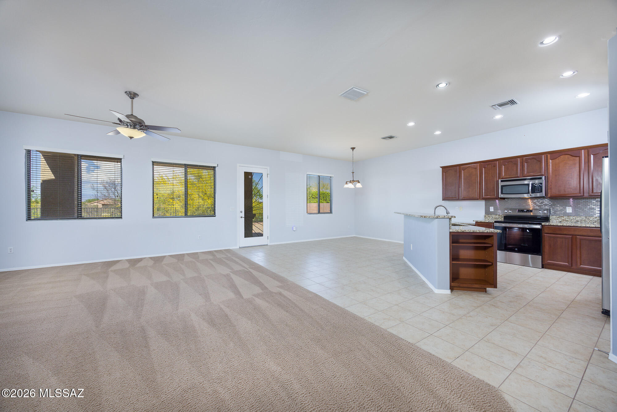 7841 East Treetop Road Tucson, AZ 85756 - Photo 8 of 27 Gallery Image 8