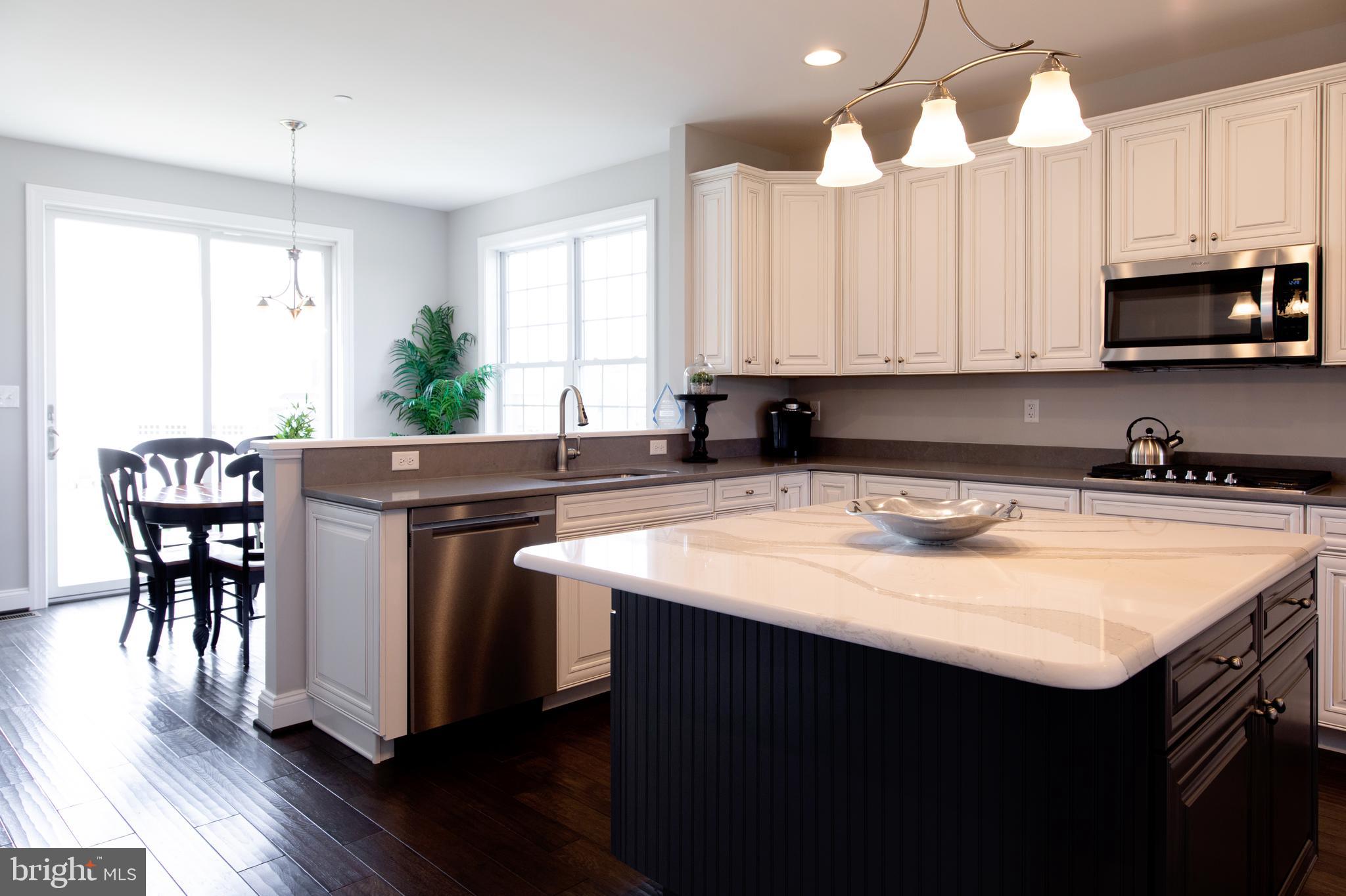 561 Lemmon Road Westminster, MD 21157 - Photo 4 of 17