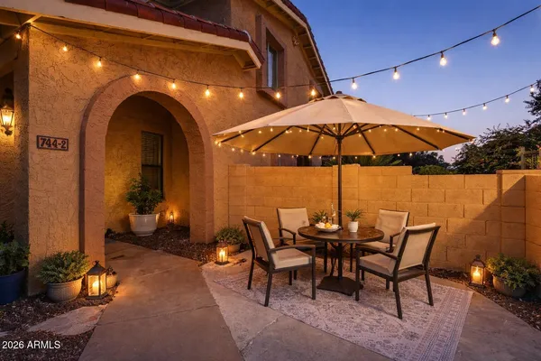 $250,000 | 744 East North Lane, Unit 2, Phoenix, AZ 85020