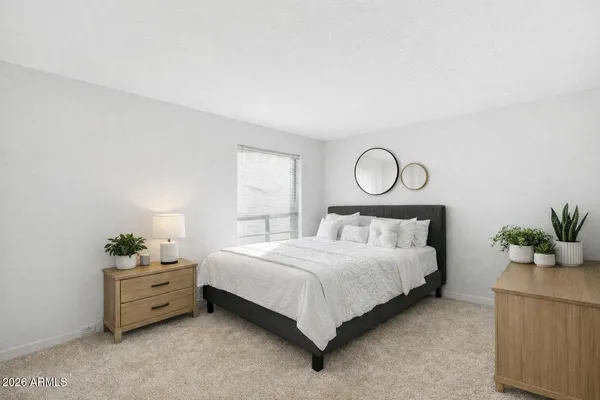 $250,000 | 744 East North Lane, Unit 2, Phoenix, AZ 85020