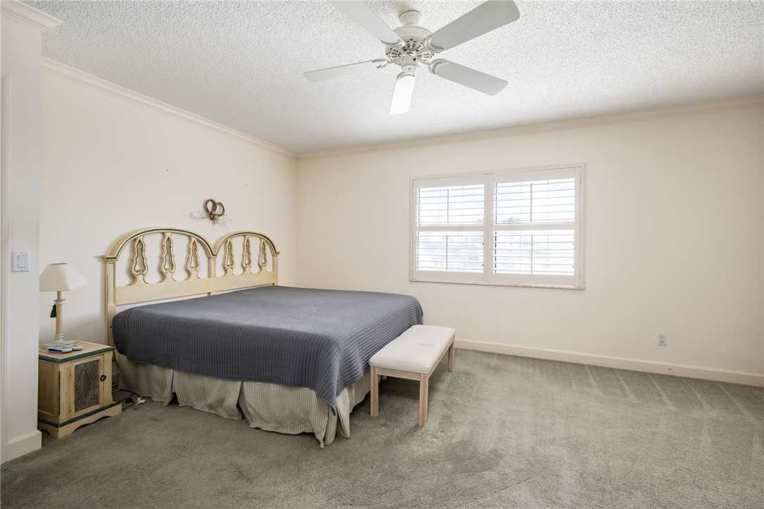1150 Reef Road, Unit B18 Vero Beach, FL 32963 - Photo 17 of 34 Gallery Image 17