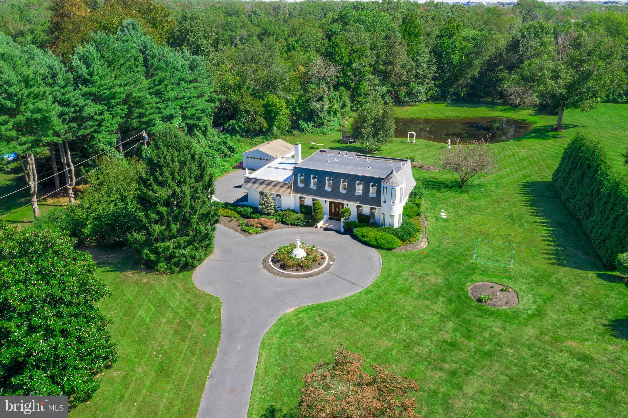 650 Garwood Road Moorestown, NJ 08057 - Photo 2 of 27