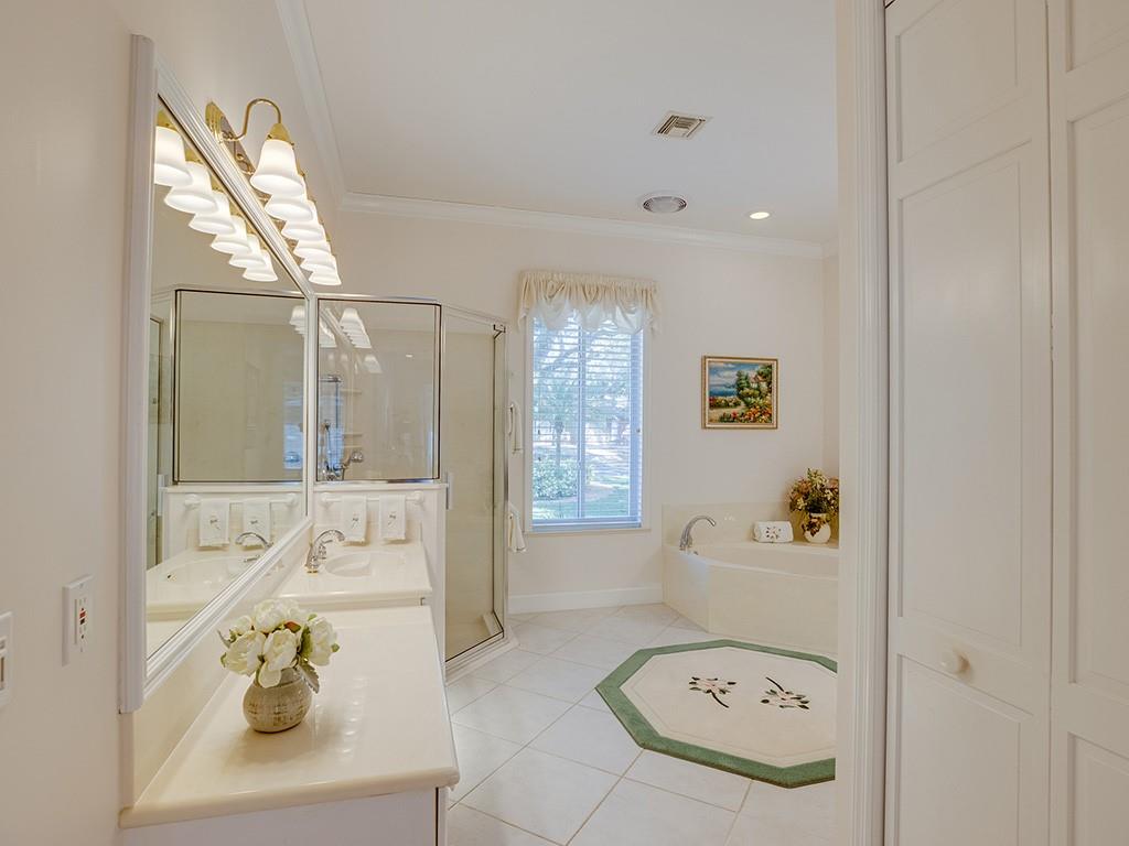 520 Cypress Road Vero Beach, FL 32963 - Photo 18 of 34 Gallery Image 18