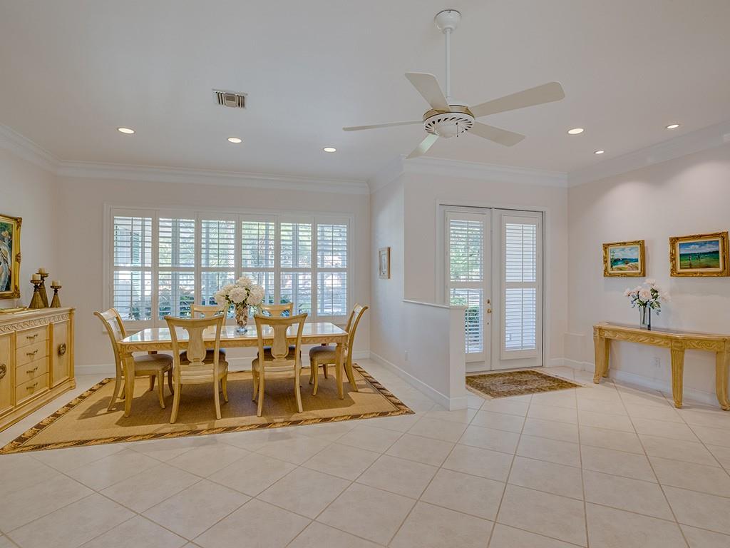 520 Cypress Road Vero Beach, FL 32963 - Photo 5 of 34 Gallery Image 5