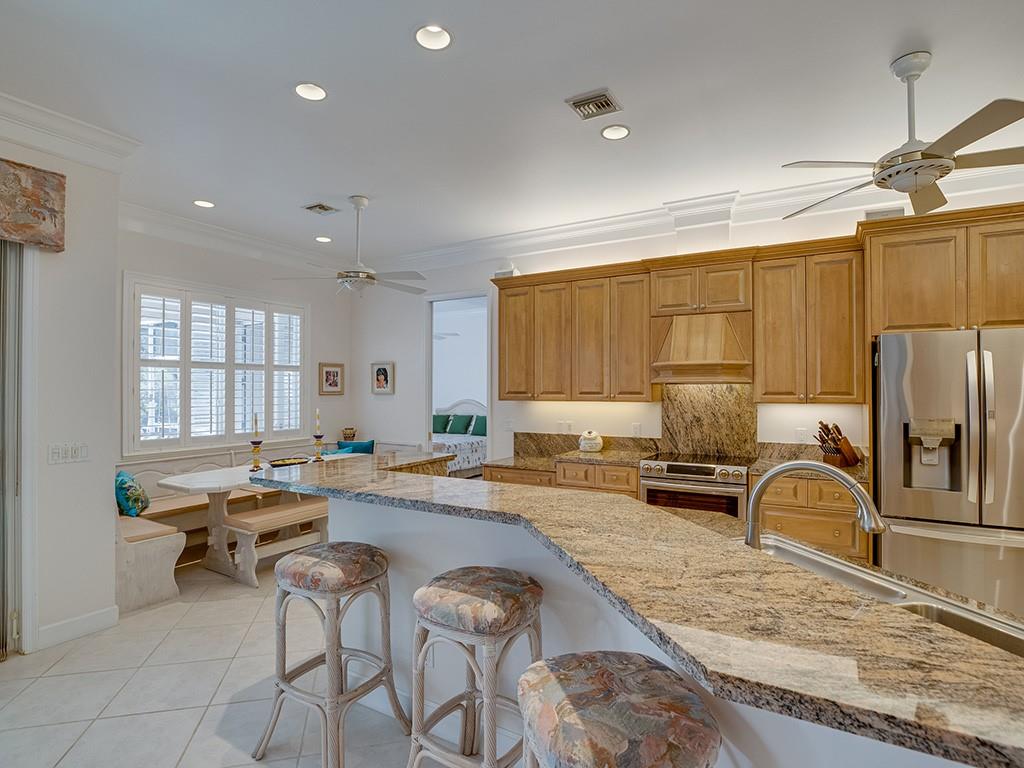 520 Cypress Road Vero Beach, FL 32963 - Photo 9 of 34 Gallery Image 9