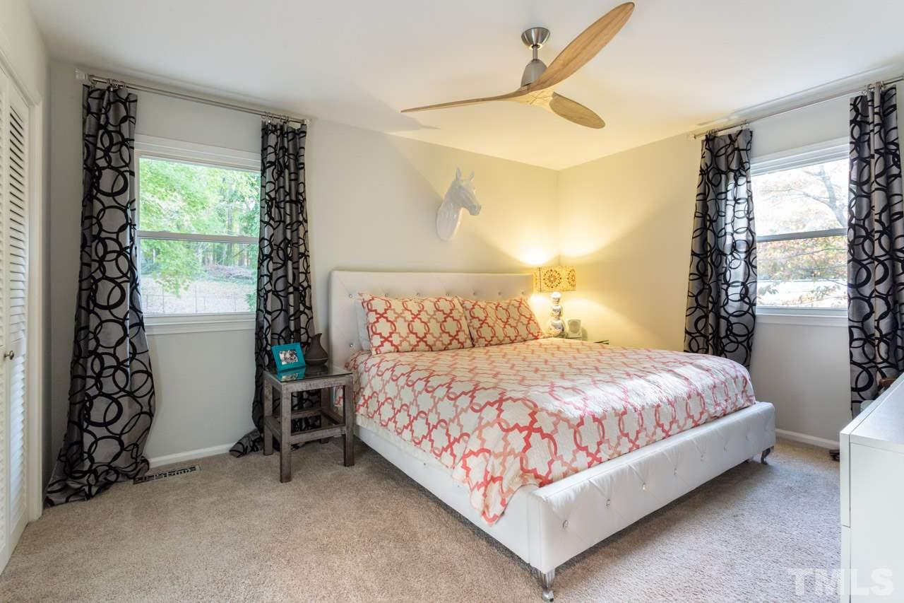 1013 Northclift Drive Raleigh, NC 27609 - Photo 19 of 25 Gallery Image 19