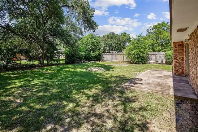 $1,900 | 315 Borderbrook Drive, Bryan, TX 77801