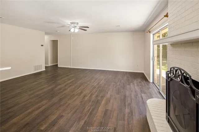 $1,900 | 315 Borderbrook Drive, Bryan, TX 77801