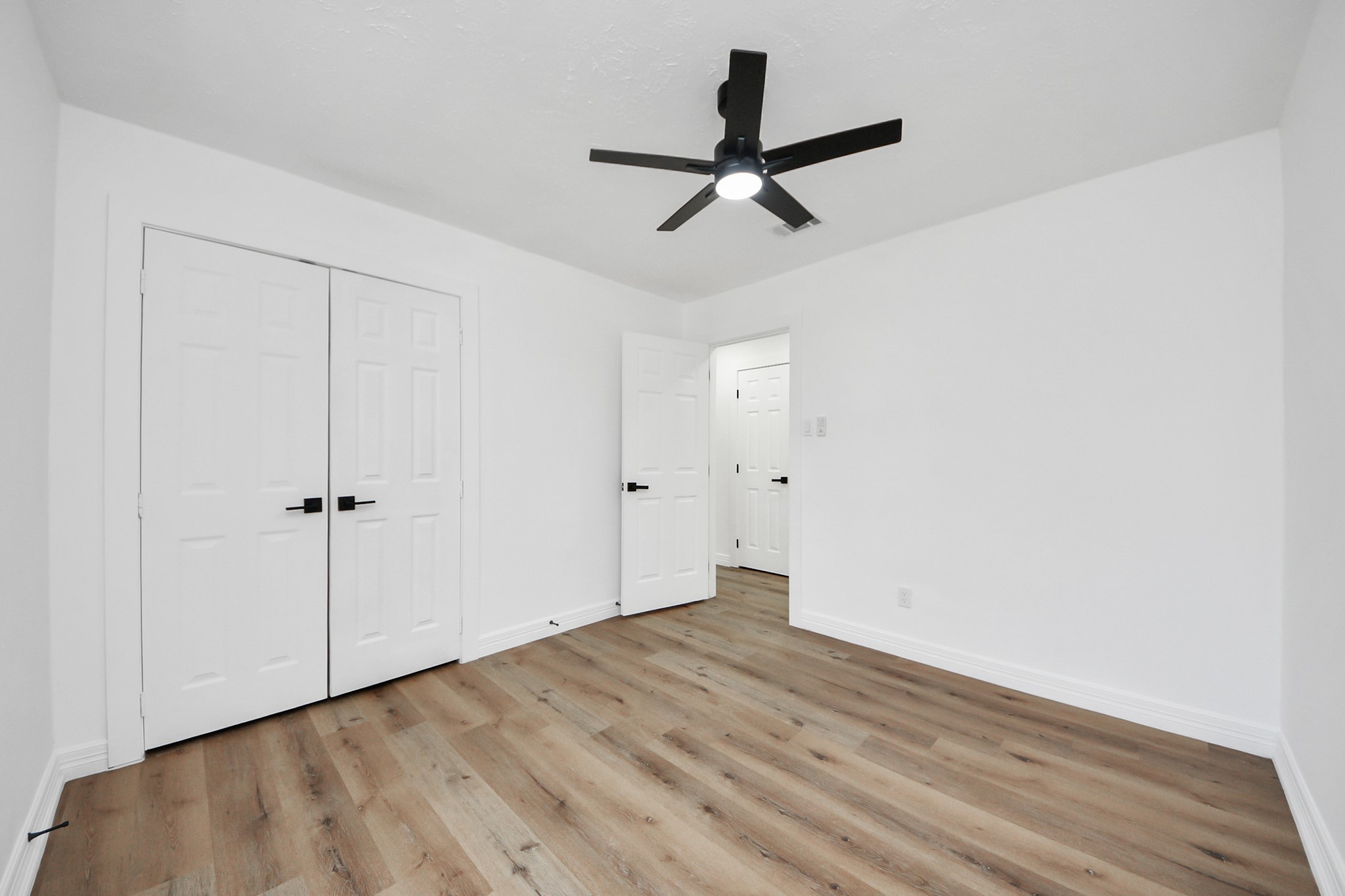 717 Phyllis Court Conroe, TX 77303 - Photo 23 of 31