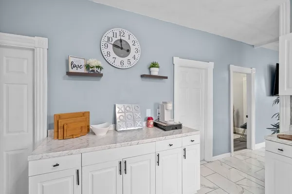 $5,000 | 13 Regent Avenue, Unit 1, Providence, RI 02908